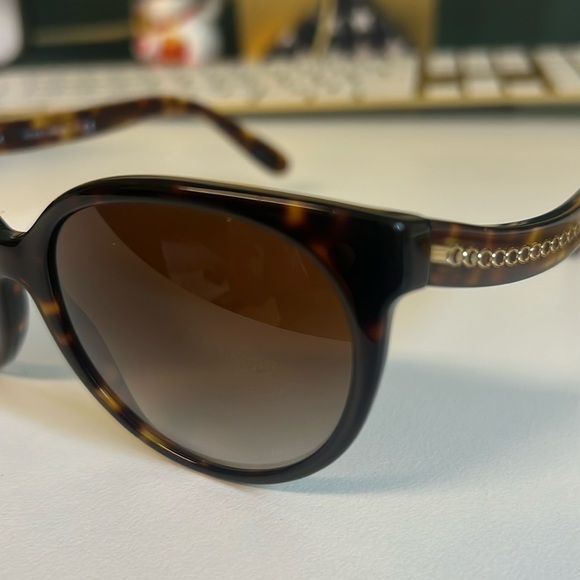 Coach Sunglasses - Picture 3 of 7